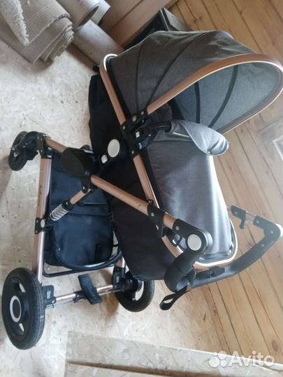 Прогулочная коляска