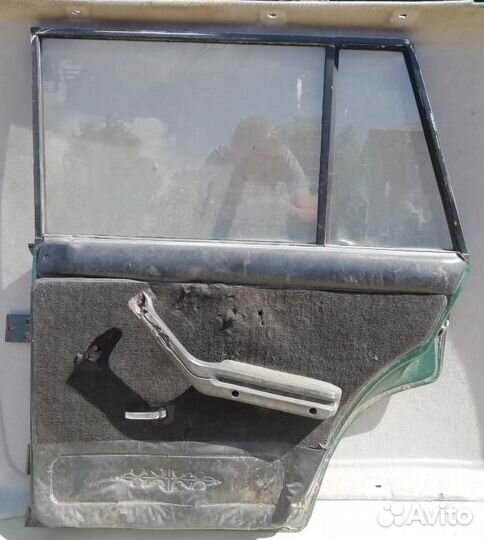 Дверь задняя правая ваз 2104