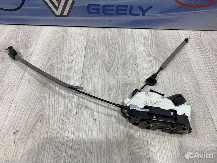 Замок зад двери Volkswagen polo 5 Лев