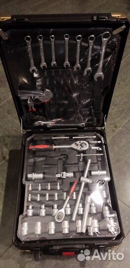 Набор инструментов makita