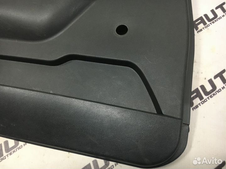 Обшивка двери задней левой Дэу Нексия Н150