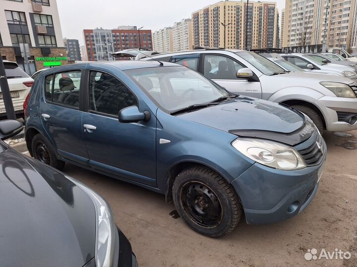 Renault Sandero 1.6 AT, 2012, 194 500 км