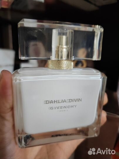 Парфюм Givenchy из личной коллекции