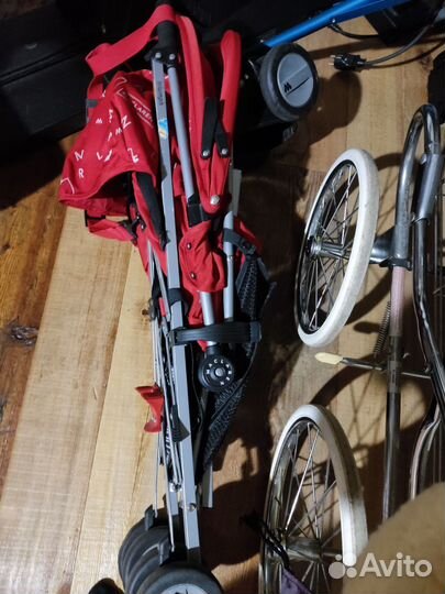 Прогулочная коляска трость maclaren triiumph