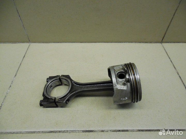 Поршень с шатуном Nexia 1995-2016