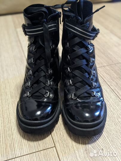 Обувь размер 39-40