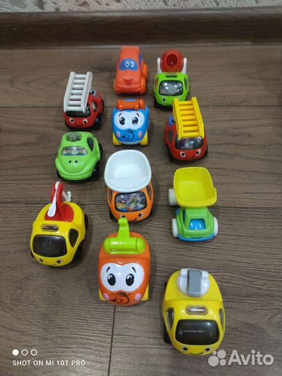 Машинки пакетом пластиковые 59 штук