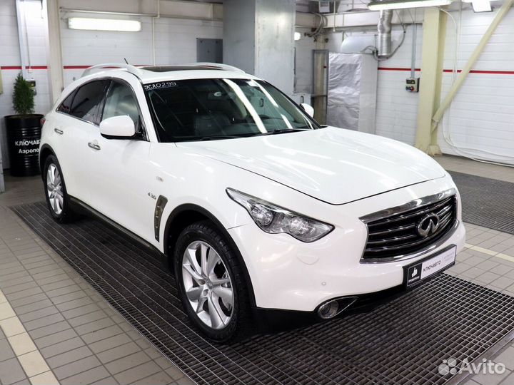 Infiniti QX70 3.0 AT, 2014, 101 000 км