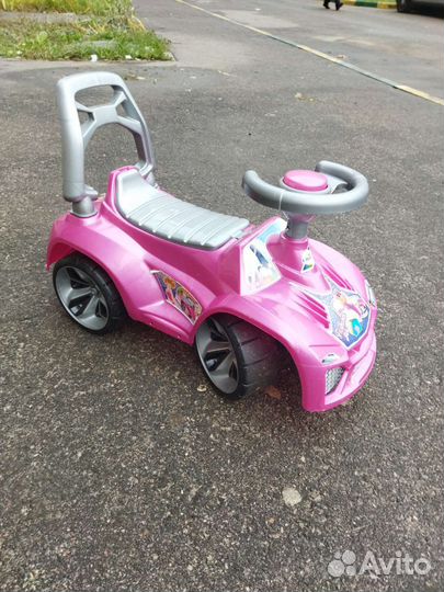 Машинка-каталка