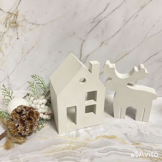 Фигурка из гипса олень