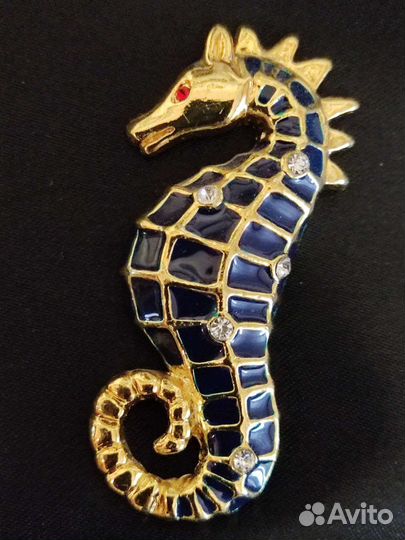 Магниты на холодильник металлические