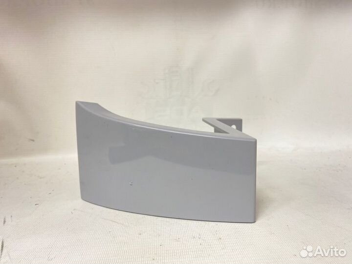 Молдинг фонаря заднего SsangYong Kyron 2