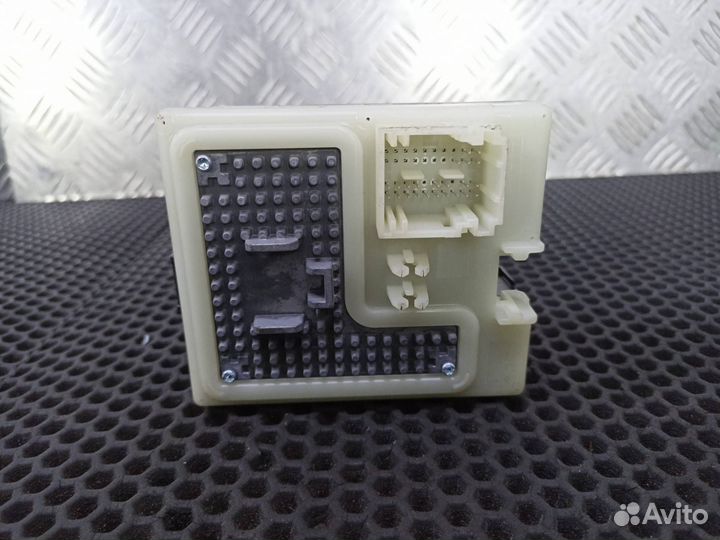 Замок зажигания Mercedes-Benz S-Класс A2229003309