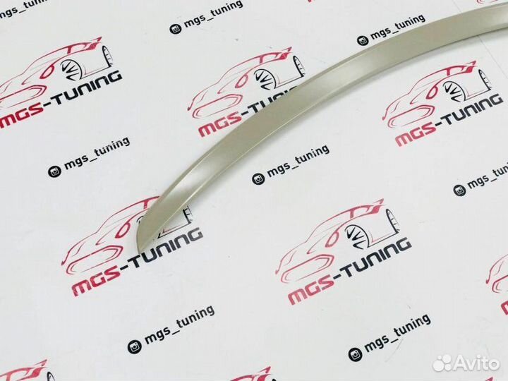 Cпойлер на Mercedes CLS w219 Под окрас (Тайвань)