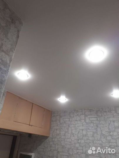 Натяжной потолок кухня и коридор 13 метров