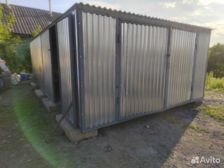 Гараж Хозблок из профлиста