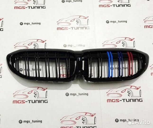 Решетка радиатора BMW 3 серии G20 с триколором
