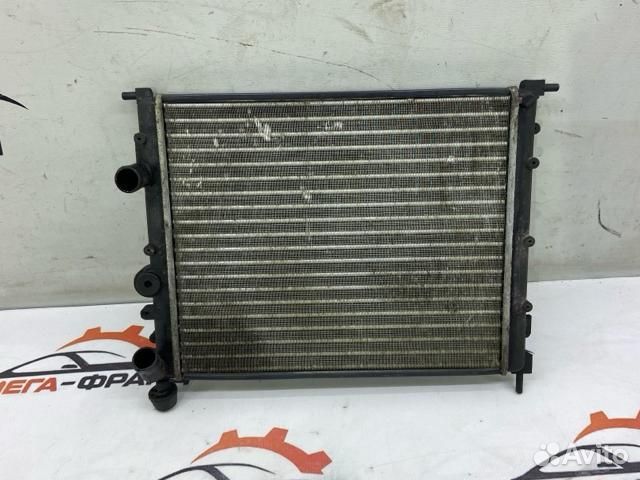 Радиатор охлаждения двигателя Renault Kangoo