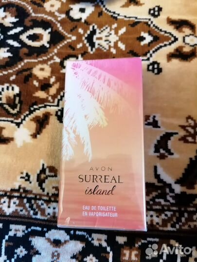 Туалетная вода женская surreal island и enkanto