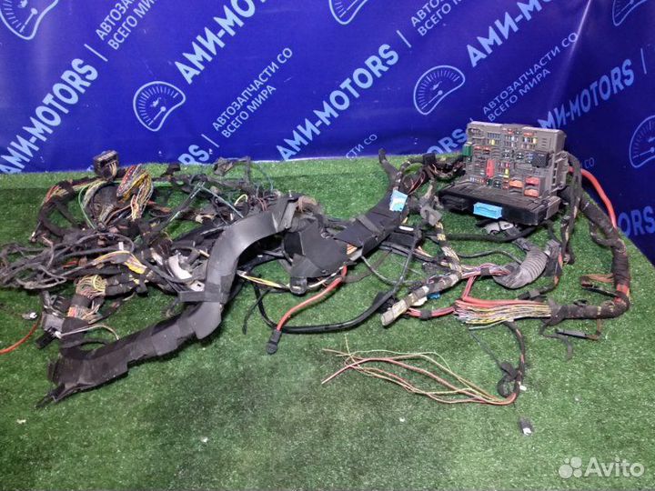 Проводка в сборе с блоком предохранителей Bmw 1