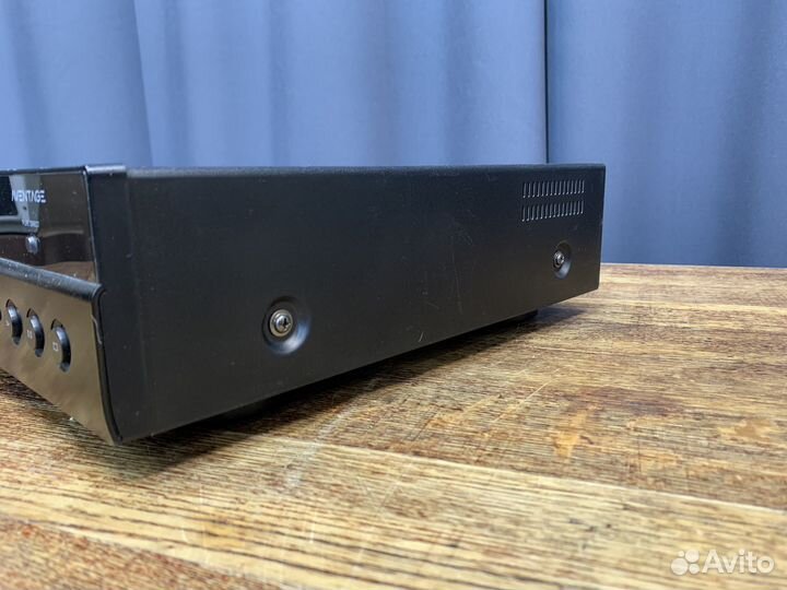 Cd плеер Sony CDP XE530
