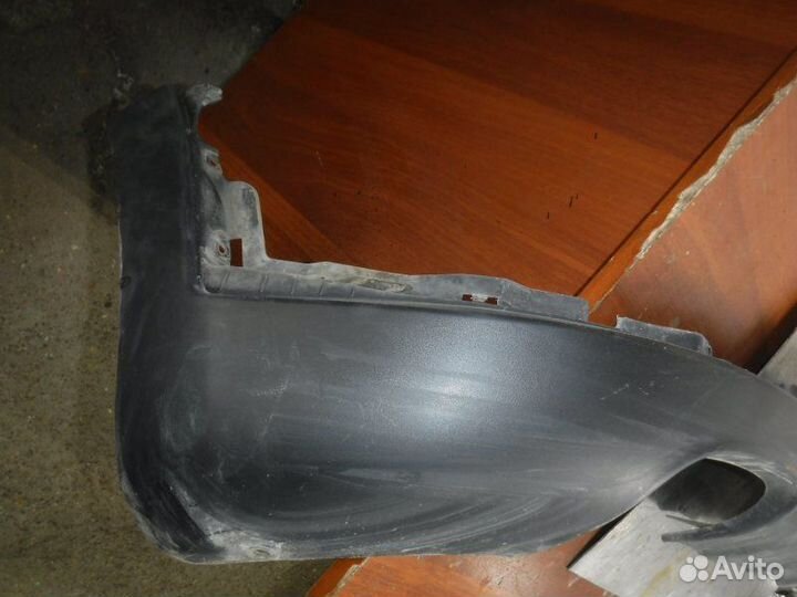 Накладка бампера Ssang Yong Actyon D20DTF 2011