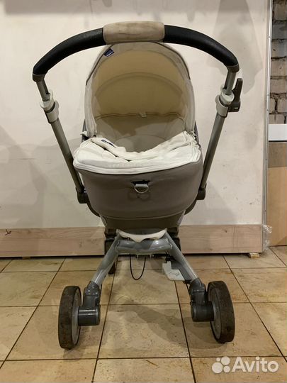 Коляска детская chicco