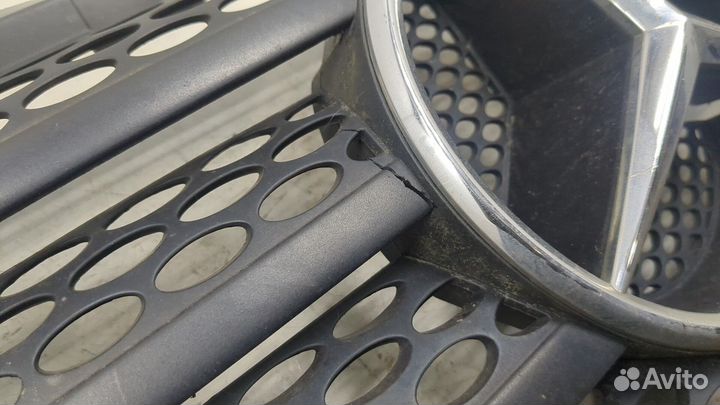 Решетка радиатора Mercedes Vito W639, 2006
