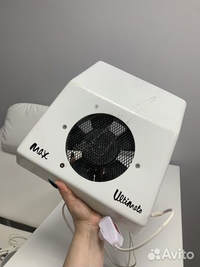 Вытяжка для педикюра