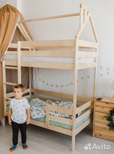 Кровать Двухъярусный домик из массива березы