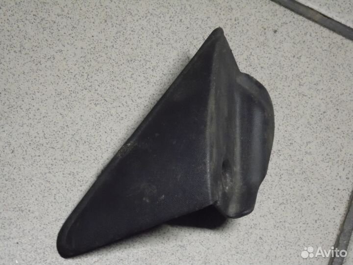 Накладка левого крыла Рено Меган 2