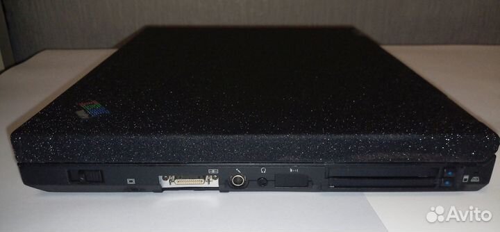 Древний ноутбук