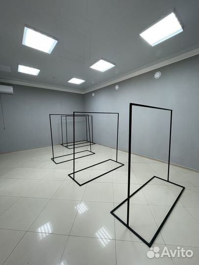 Вешалка напольная