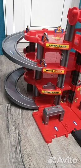 Парковка для машинок 