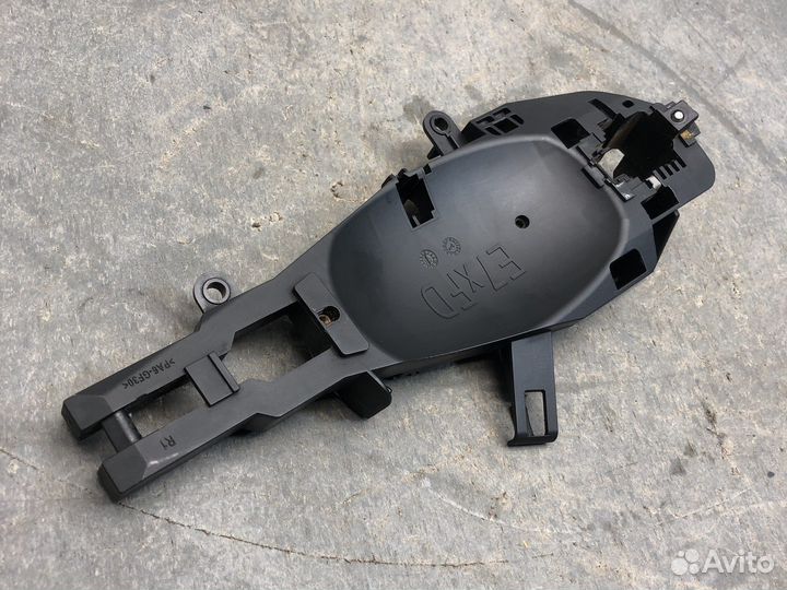 Пер прав кронштейн BMW X6 E71