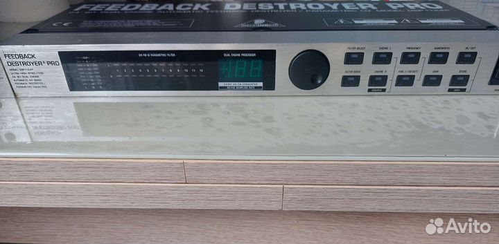 Behringer DSP1124P