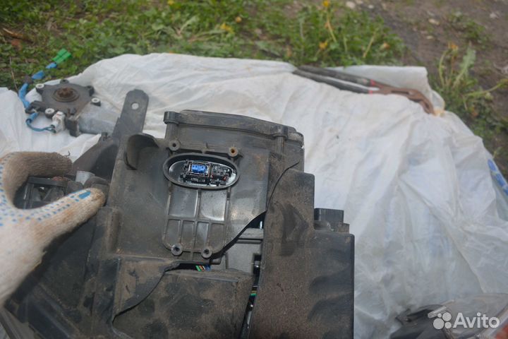 Opel Antara фара левая ксенон с блоком оригинал