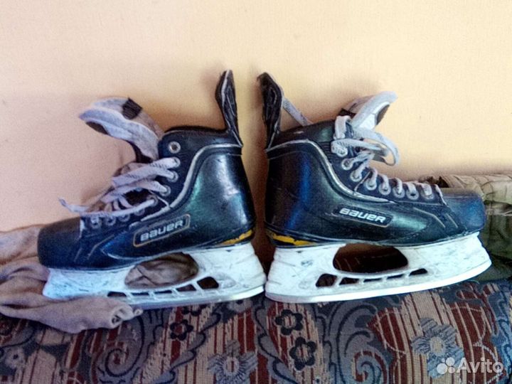 Хоккейные коньки bauer supreme one 100