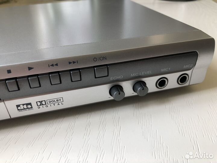 Dvd плеер Sanyo с пультом