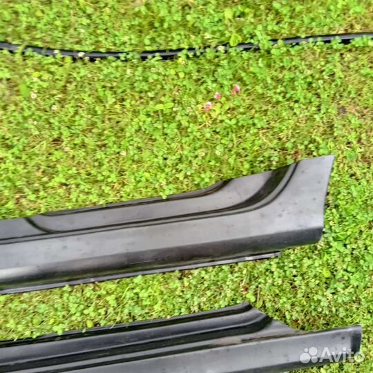 Пластиковые накладки на пороги лада калина 12г