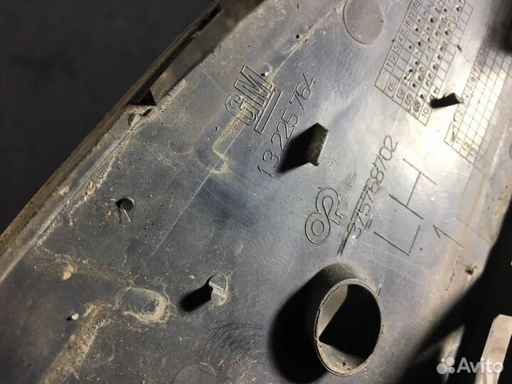 Решетка в бампер нижняя Opel 2010 13225764