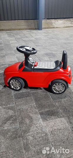 Машинка каталка толокар
