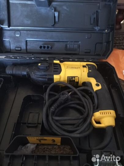 Перфоратор dewalt