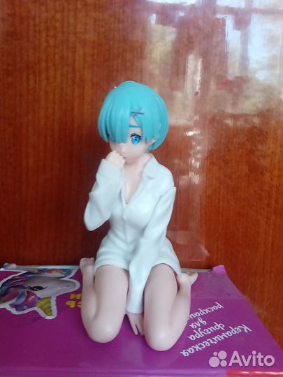 Аниме фигурка