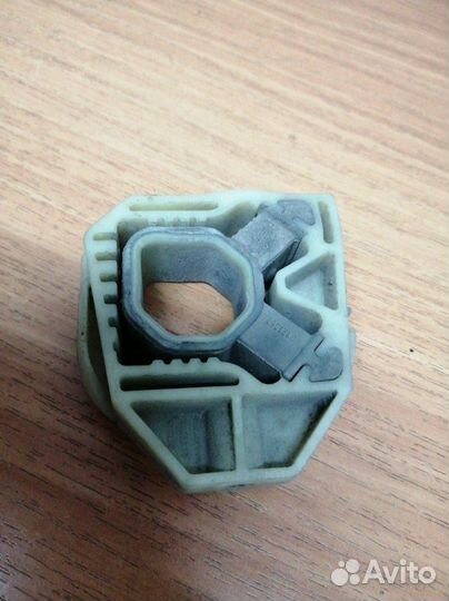 Крепление радиатора Volkswagen Polo sedan CWV 1.6L