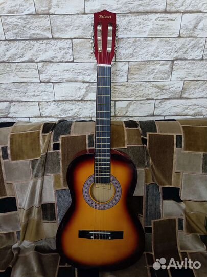 Классическая гитара 3/4