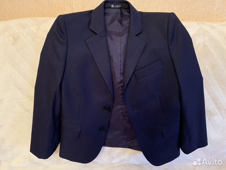 Школьный костюм на первоклассника на рост 122