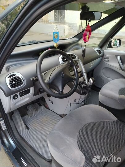 Citroen Xsara Picasso 1.6 МТ, 2008, 242 000 км