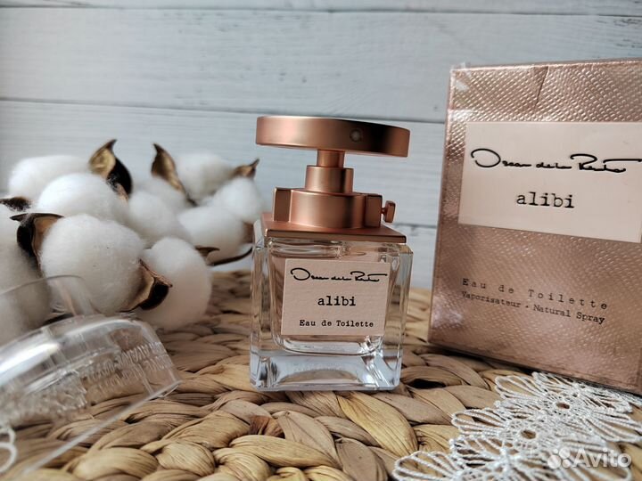 Alibi Eau de Toilette Oscar de la Renta