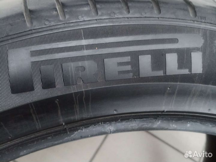 Pirelli P Zero 275/45 R21 и 315/40 R21 107Y